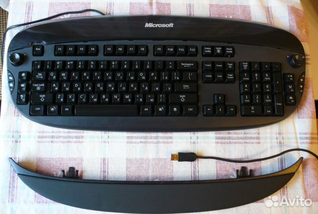 Клавиатура Microsoft Reclusa. 