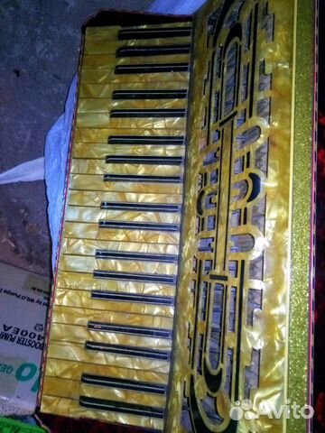 Старинный аккордеон Soberano