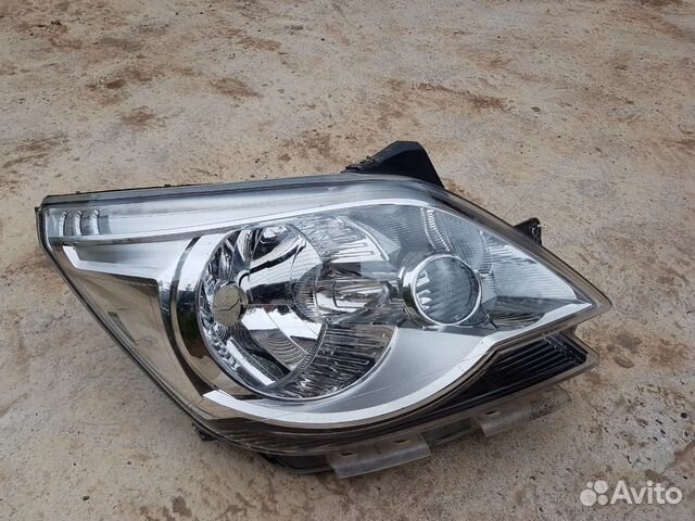 Фара Chevrolet Cobalt правая Фара Chevrolet Cobalt правая
