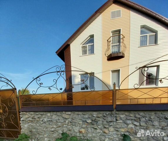 

6-к. дом, 240 м²