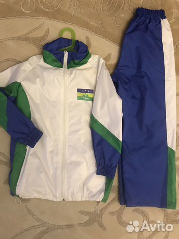 Спортивный костюм