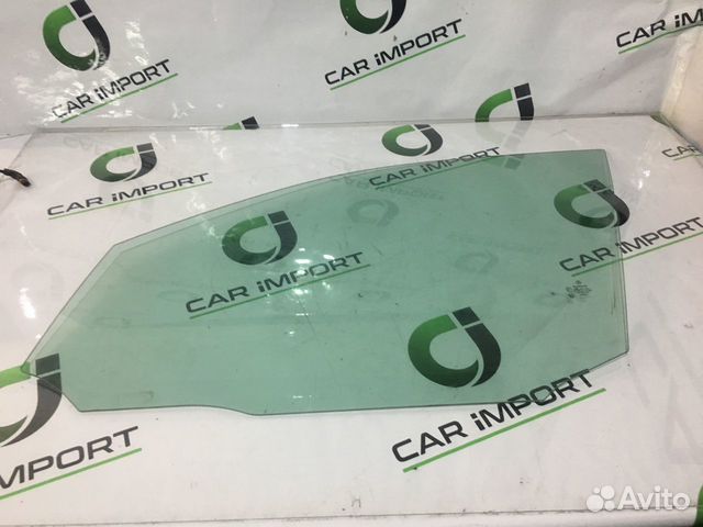 Мерседес w204 Стекло передней левой двери 204