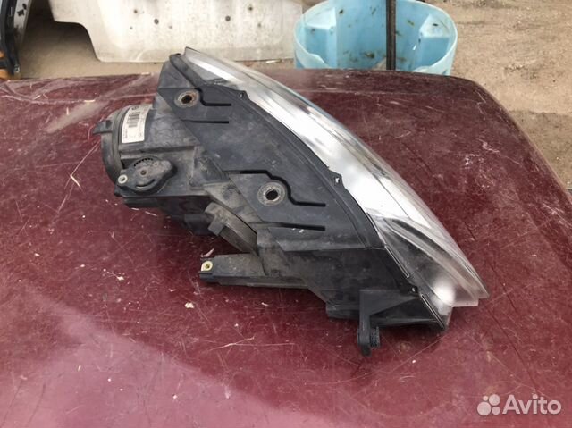 Фара левая на VW пассат B6 3C0941005T