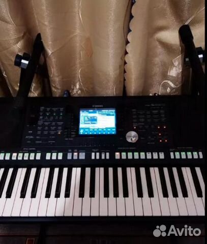 Продам синтезатор yamaha PSR S-950