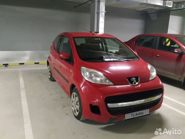 Peugeot 107 1.0 МТ, 2010, битый, 166 000 км