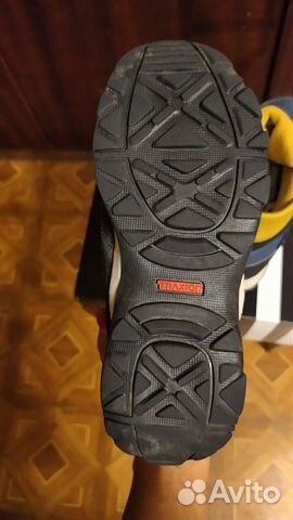 Зимние ботинки adidas Зимние ботинки adidas