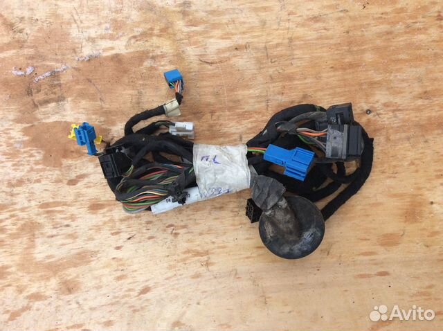 Проводка передней левой двери Mercedes w221 S 221