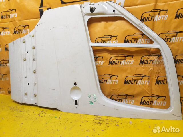 Дверь передняя левая Mercedes Sprinter W906