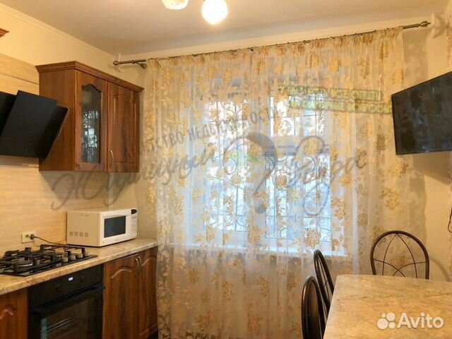 2-к квартира, 52 м², 1/5 эт.
