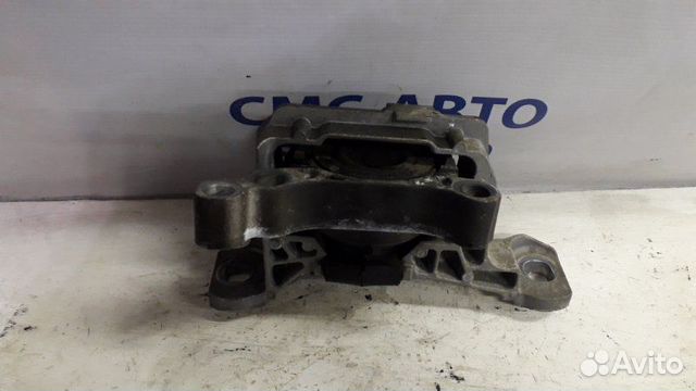 Опора двс правая верхняя Volvo V40 1.6T 2013-2016