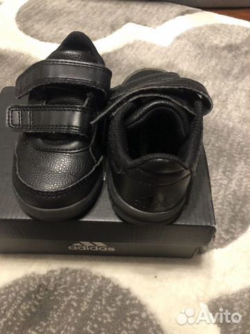 Детские кроссовки Adidas 20 р-р Детские кроссовки Adidas 20 р-р