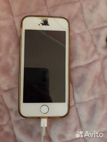 Телефон iPhone 5s Телефон iPhone 5s