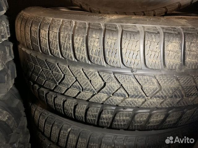 Pirelli Winter Sottozero Serie 3 255/45R20 105V Ru Pirelli Winter Sottozero Serie 3 255/45R20 105V Ru