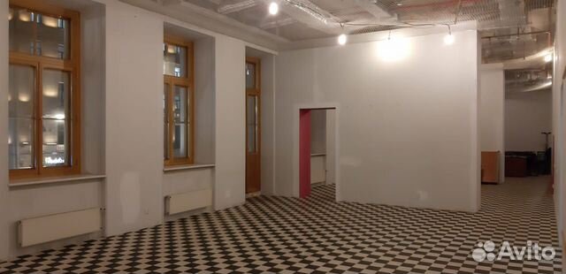 Салон. Представительство, 500 м² на Невском