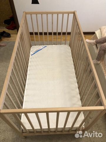 Детская кроватка Сниглар (IKEA) и матрас Детская кроватка Сниглар (IKEA) и матрас