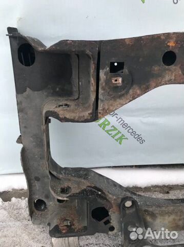 Подрамник двигателя Mercedes E-Class W210 112.914