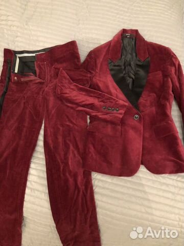 Костюм брючный бордовый гуччи Костюм брючный бордовый гуччи