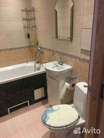 2-к квартира, 60 м², 1/6 эт. 2-к квартира, 60 м², 1/6 эт.
