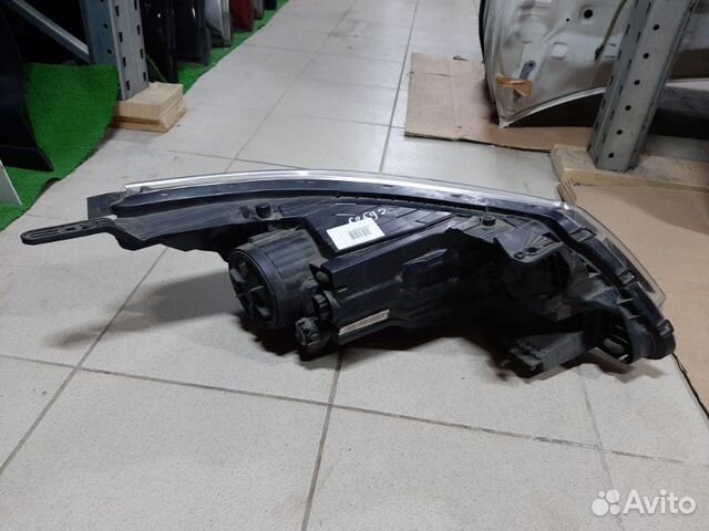 Фара передняя левая Kia Rio 3 2011-2017 Фара передняя левая Kia Rio 3 2011-2017