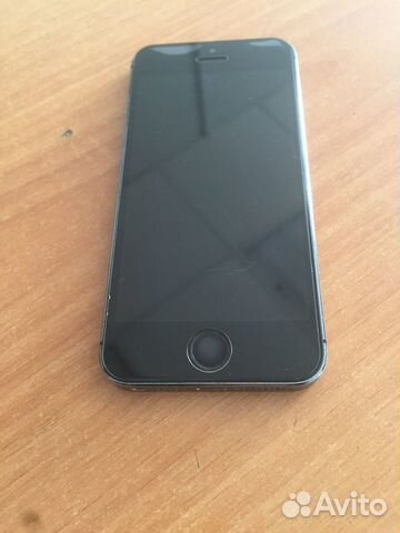 Телефон iPhone 5s Телефон iPhone 5s