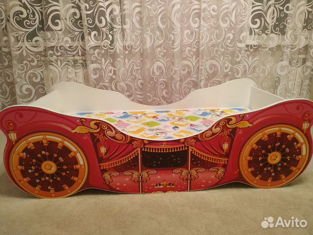 Кровать-карета для девочки