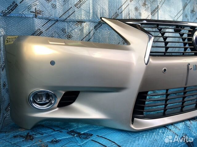 Передний бампер в сборе Lexus GS 250