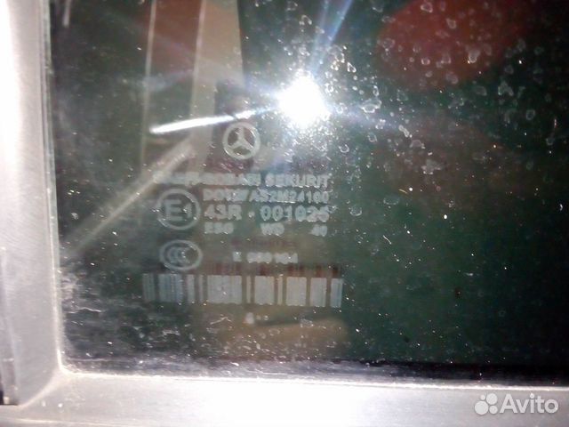 Стекло двери Мерседес A 2117300155