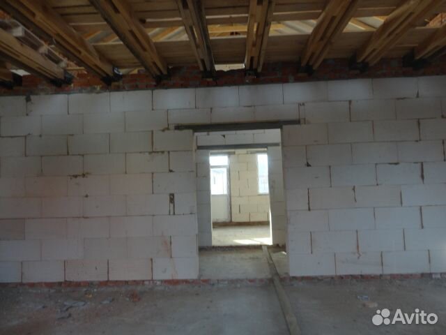 Дом 170 м² на участке 5 сот.