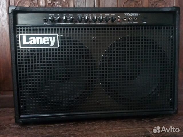 Гитарный Комбоусилитель Laney (новый)