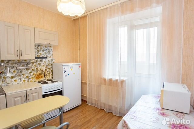 1-к квартира, 42 м², 3/6 эт. 1-к квартира, 42 м², 3/6 эт.