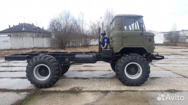 Шасси на базе Газ-66 с псм снегоболотохода Шасси на базе Газ-66 с псм снегоболотохода
