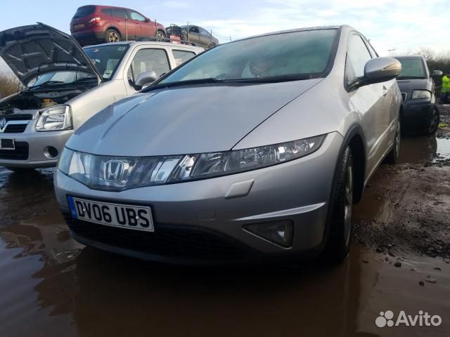 Honda Civic 5D 1.8 Робот R18A2 разбор запчасти