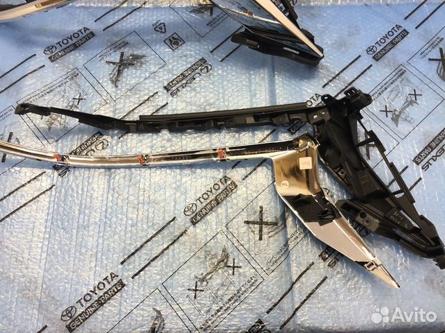 Хром на фары Toyota Land Cruiser Prado 150