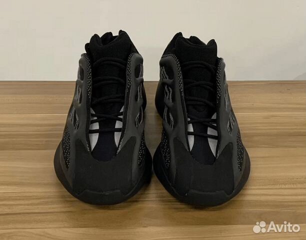 Yeezy 700 v3 Yeezy 700 v3