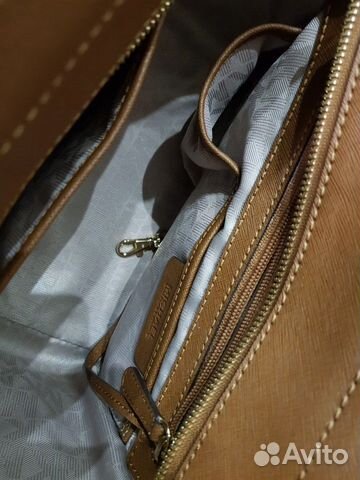 Сумка Michael Kors натуральная кожа,оригинал Сумка Michael Kors натуральная кожа,оригинал