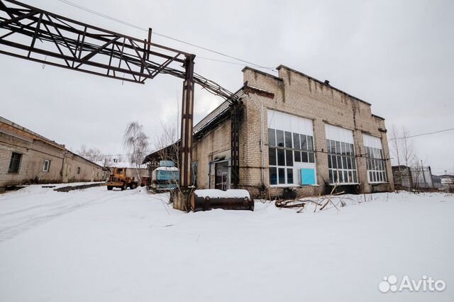 Помещение свободного назначения, 300 м²