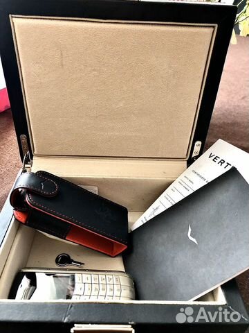 Телефон Vertu Ti Ferrari Телефон Vertu Ti Ferrari