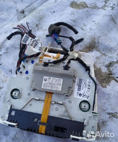 Плафон салонный передний мерседес w204 Плафон салонный передний мерседес w204