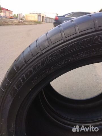 Шины Bridgestone R18 245/45 2шт