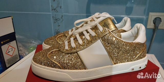 Valentino кеды оригинал Valentino кеды оригинал