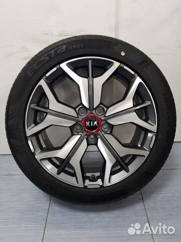 R18 Kumho Ecsta HS51 235/45, PCD 5x114.3 DIA 67.1