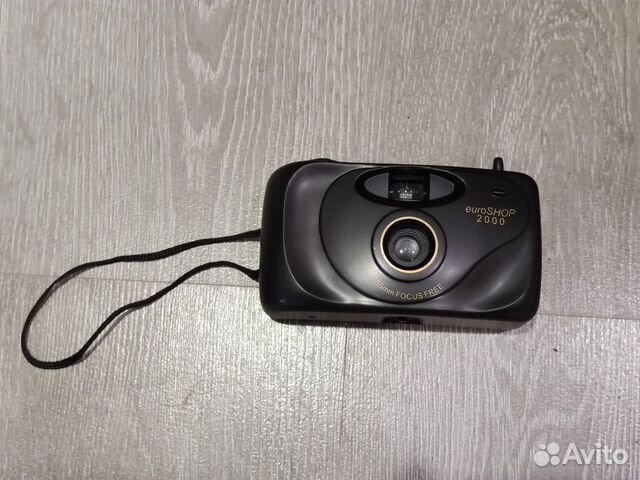 Плёночный фотоаппарат EuroShop 2000