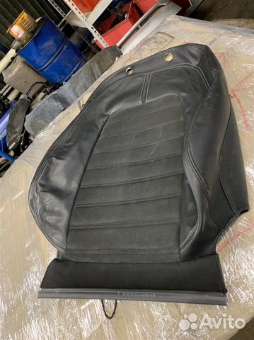 Обшивка спинки сиденья VW Passat CC 2008-2012 Обшивка спинки сиденья VW Passat CC 2008-2012