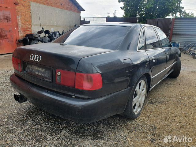 В разборе Audi A8 D2 2000 В разборе Audi A8 D2 2000