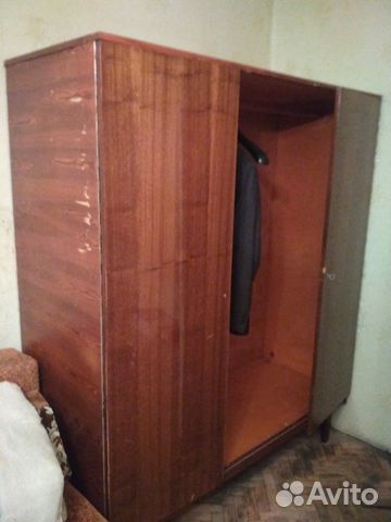 Шкаф