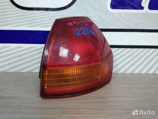 Фонарь задний задний правый Nissan Ad vhny11