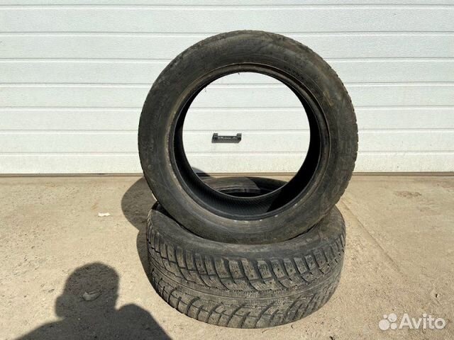 Шины R18 / 225 / 55 Kumho Izen (2 штуки)