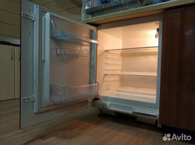 Встраиваемый холодильник Electrolux ERU 14310 Встраиваемый холодильник Electrolux ERU 14310