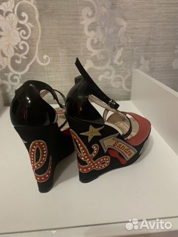 Босоножки на платформе