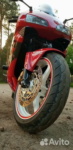 Honda CBR 600 RR 2004 год